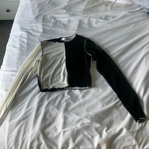 Adika black and white long sleeve